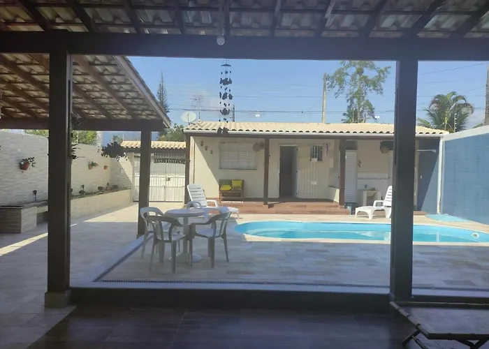 Sua casa de lazer em Caraguá